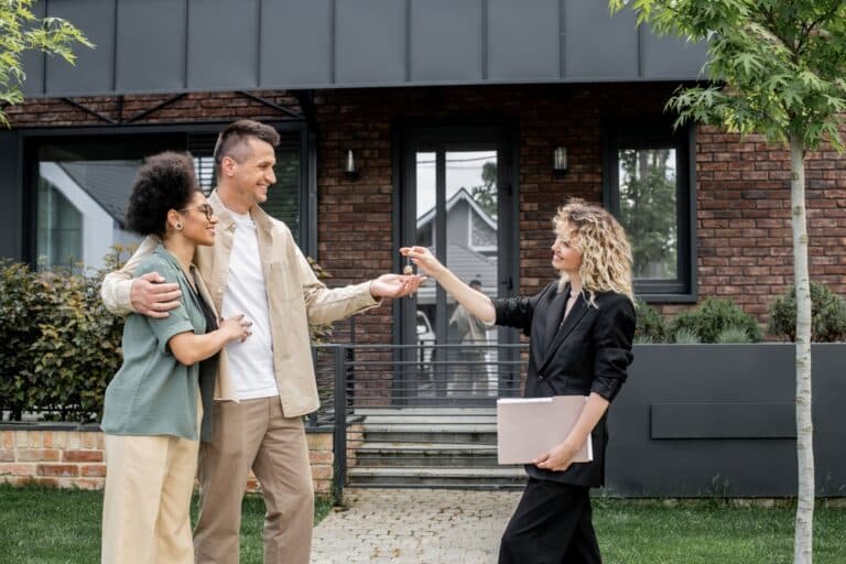 FHA lenders first-time buyers